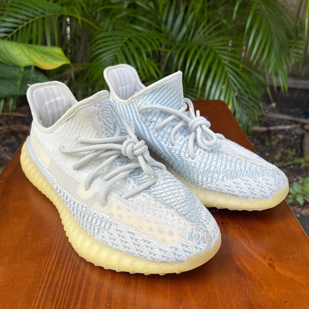 Adidas Yeezy Boost 350 Women's size 7